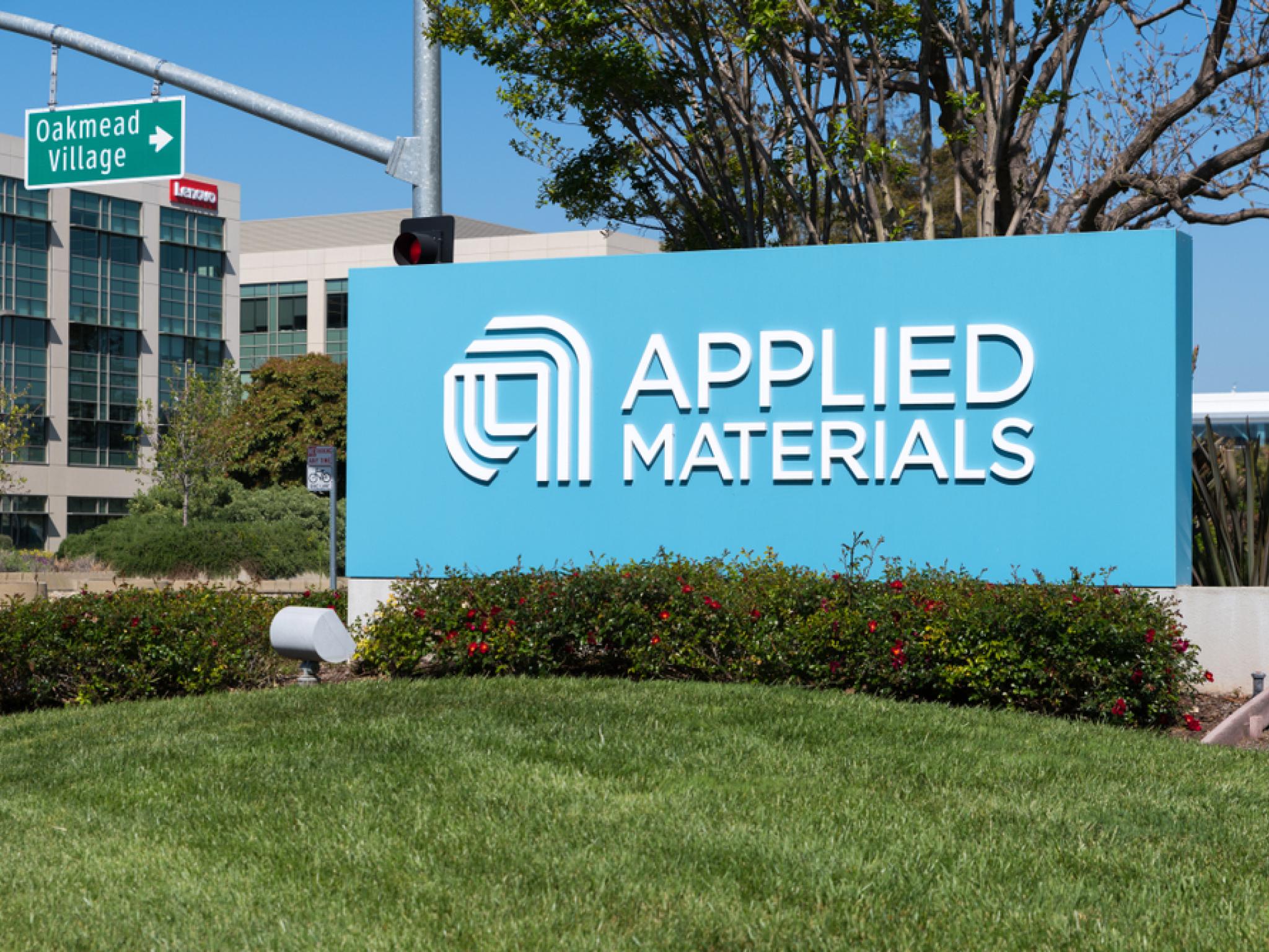 Applied Materials, Coupang, Starbucks And More On CNBC’s ‘Final Trades’