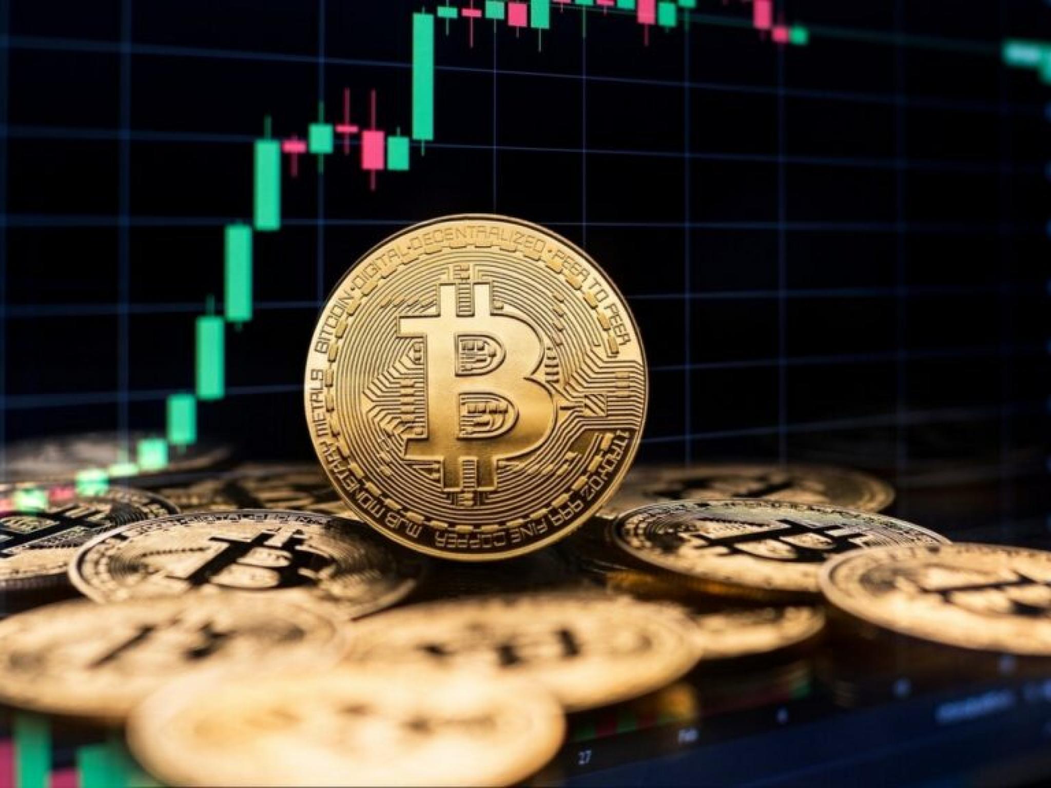 Bitcoin Shatters All-Time High To Hit $123,000 As Ethereum Cracks $3,000 And XRP Taps $3
