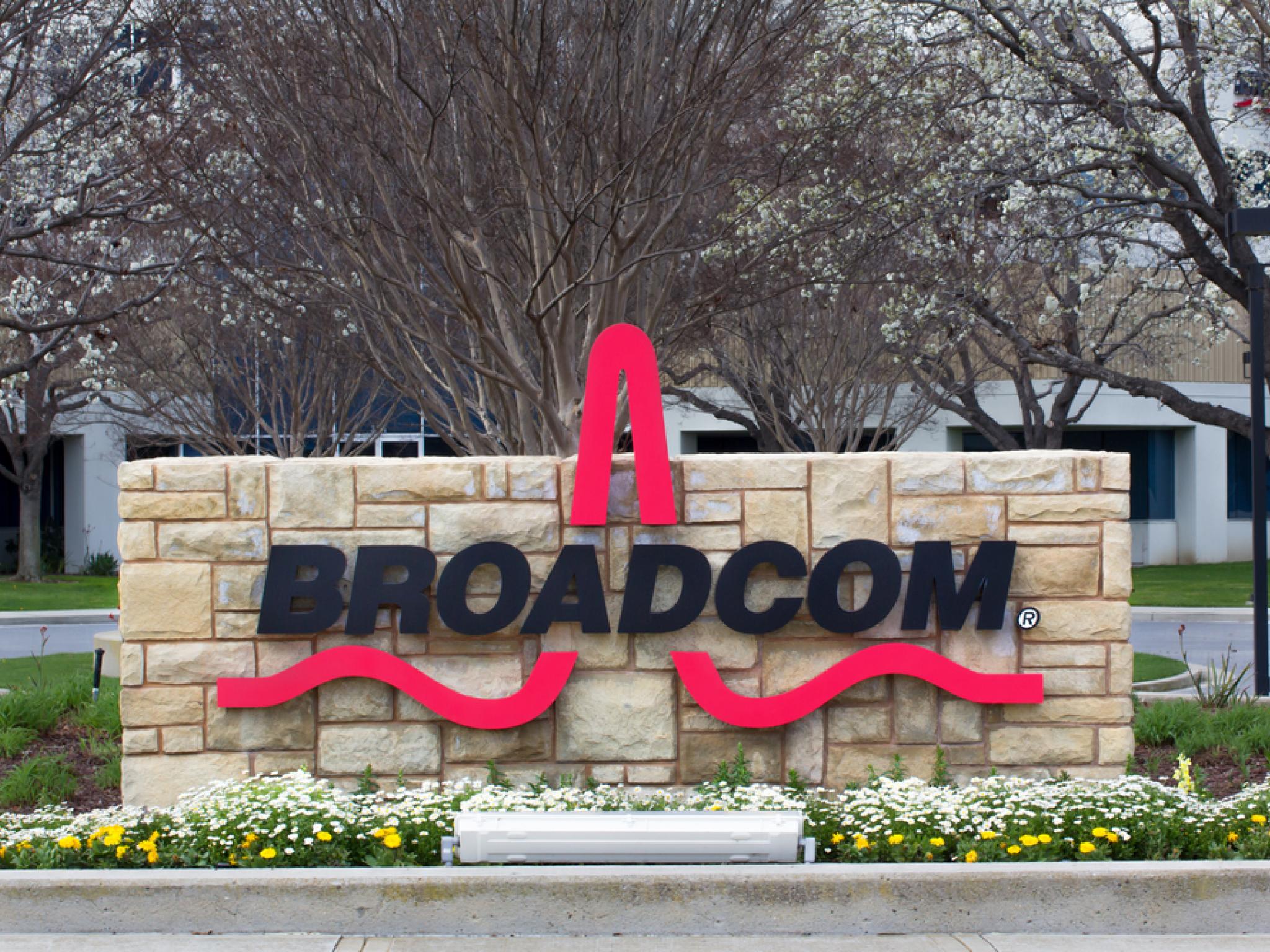 Broadcom Vs. Nvidia: The AI Chip War You’re Not Watching