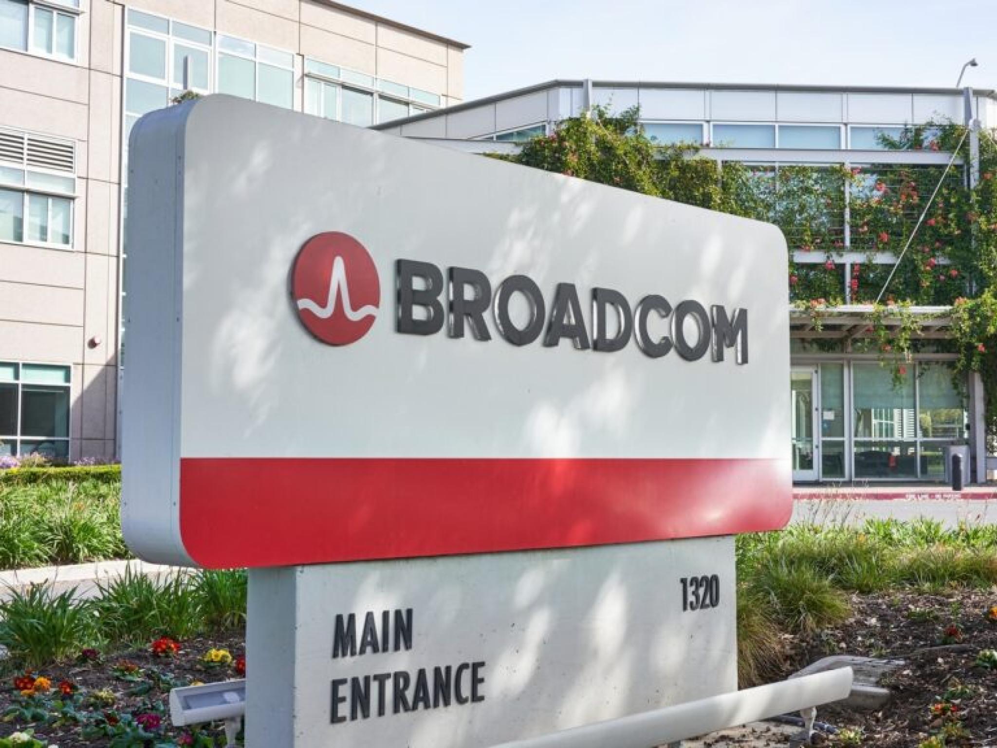 What’s Going On With Broadcom Stock Wednesday?