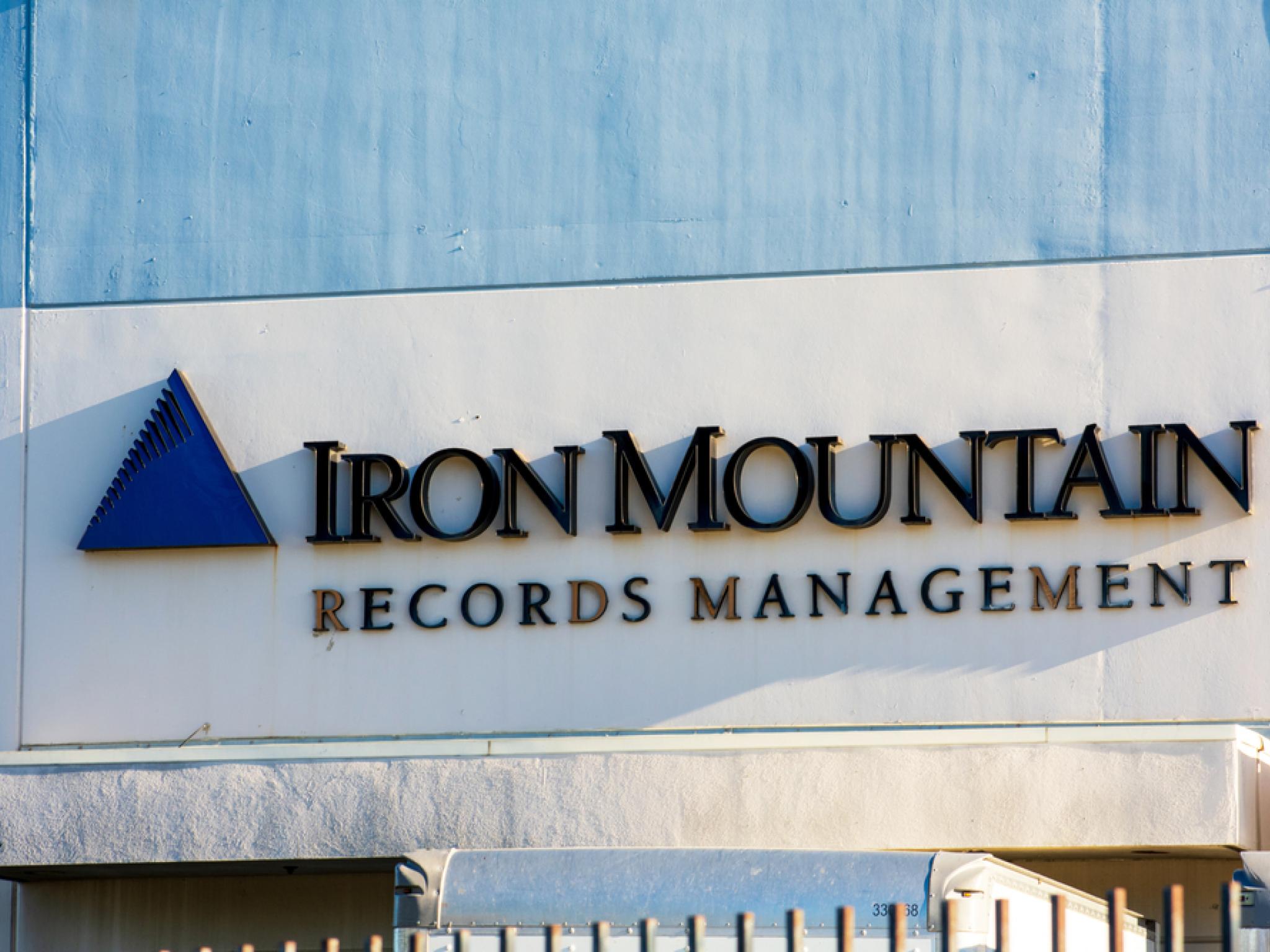 This REIT Just Raised Its Dividend And Outlook